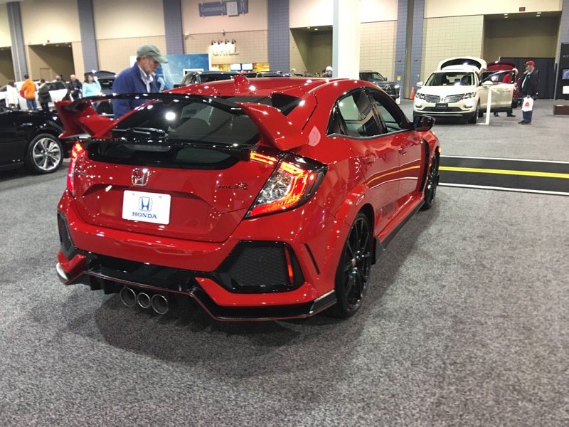One last CTR photo. I actually saw another one on the way home, a black one. Because of course.